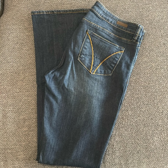 KUT from the Kloth - Farrah Baby Bootcut jeans - Size 6 - Picture 1 of 6
